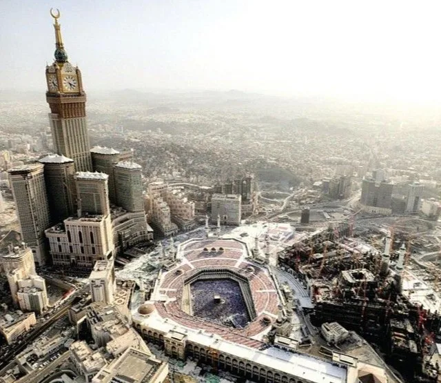 عمرة مميزة 7 أيام (شاملة)